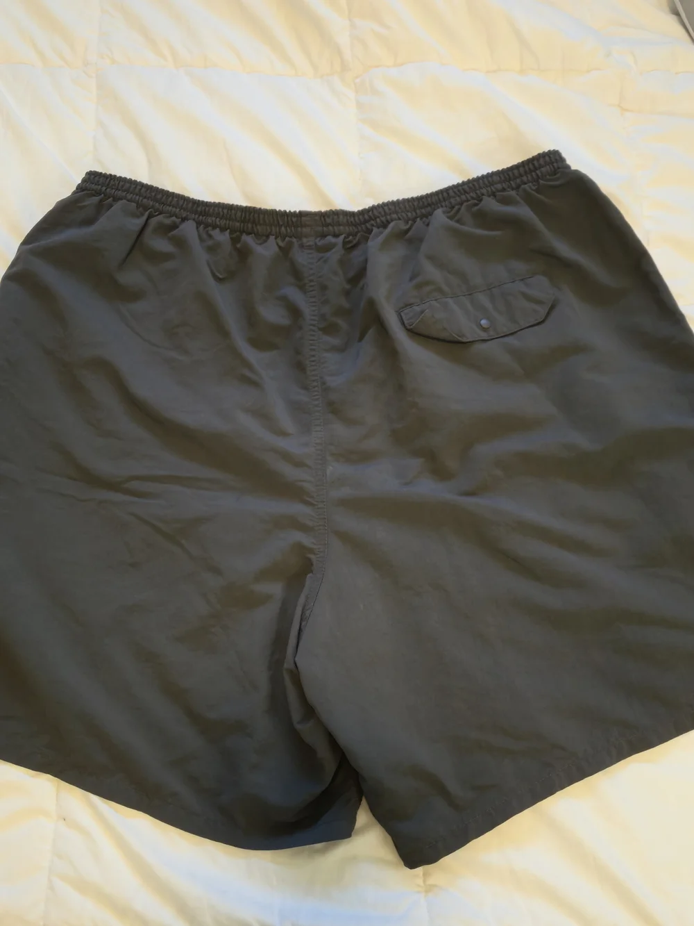 Patagonia Men's Charcoal Athletic Shorts0808